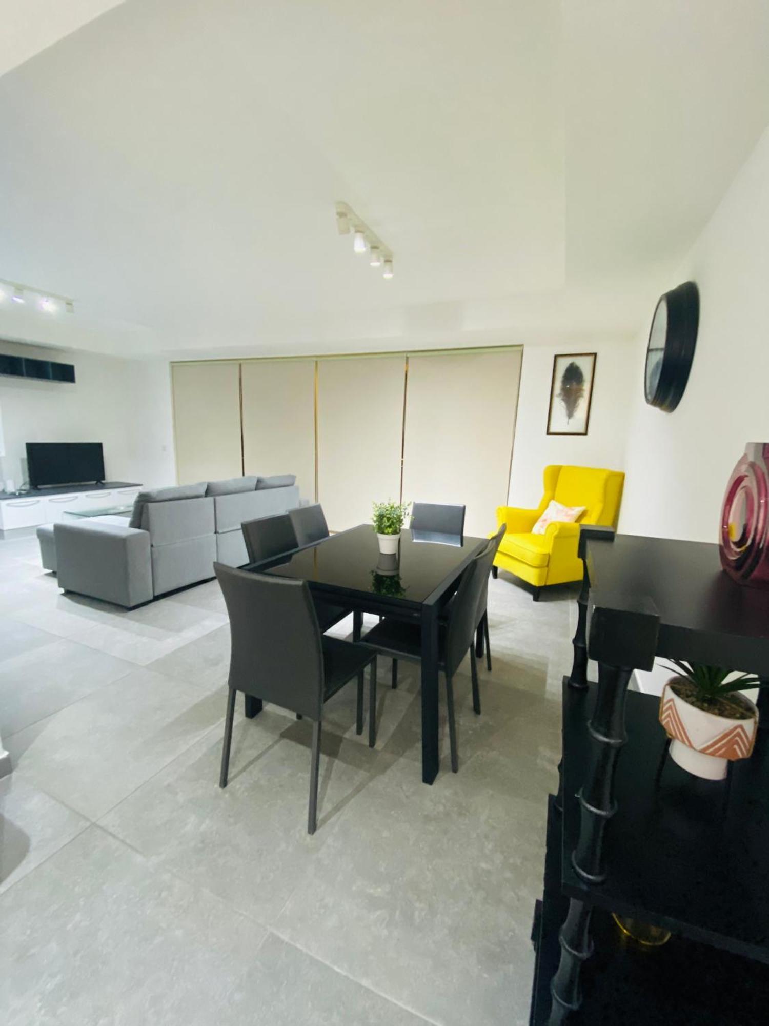 Sliema Seaview & Seafront- Apt 9, 49 Tigne Point Mansions Exteriér fotografie